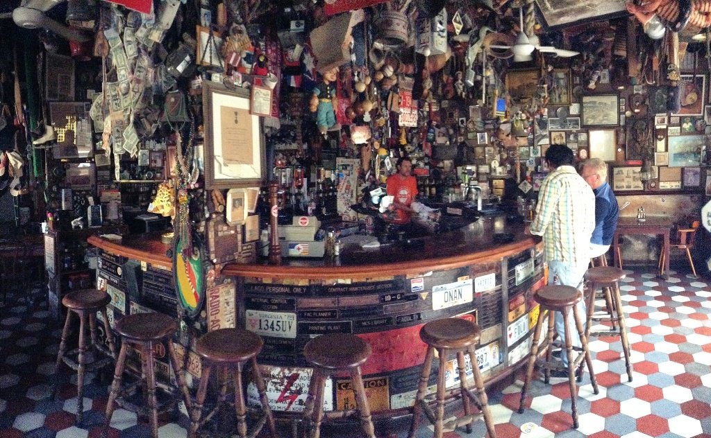 #ArubaBT 4: Charlie’s Bar y una historia contada con StoreHouse